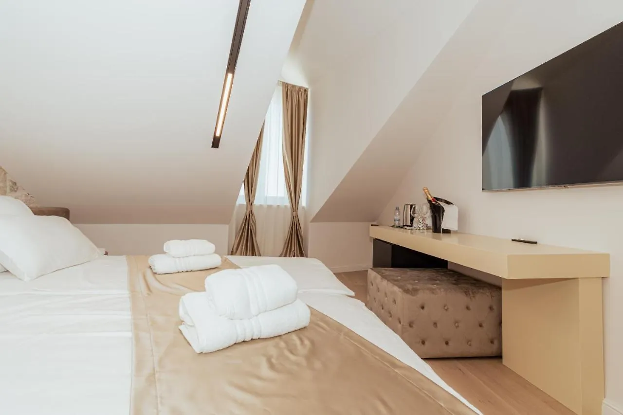 Bed and Breakfast Trecento Boutique Rooms Σπλιτ